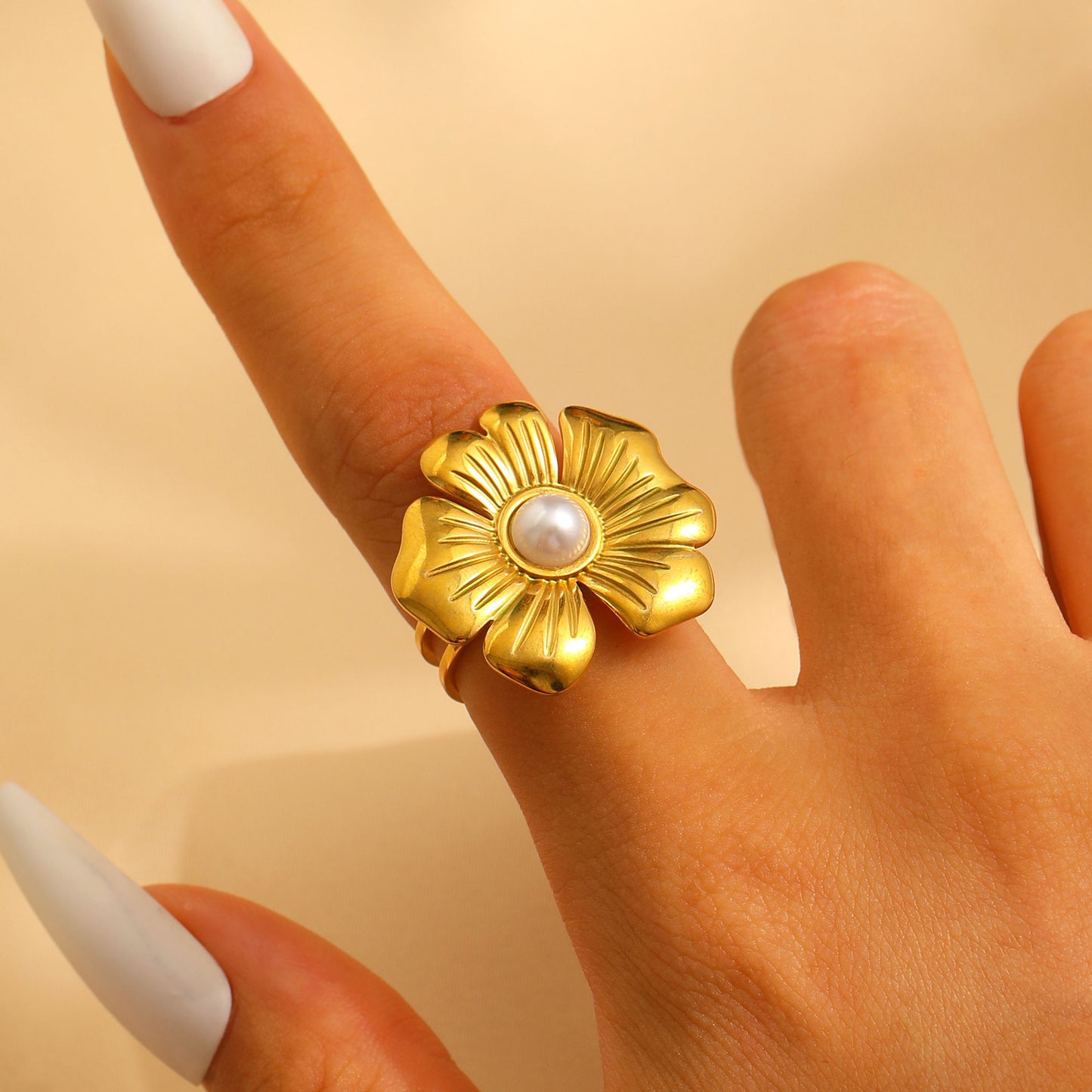 Steel Flower Leaf Female Exaggerated Personalized Hollow Ring