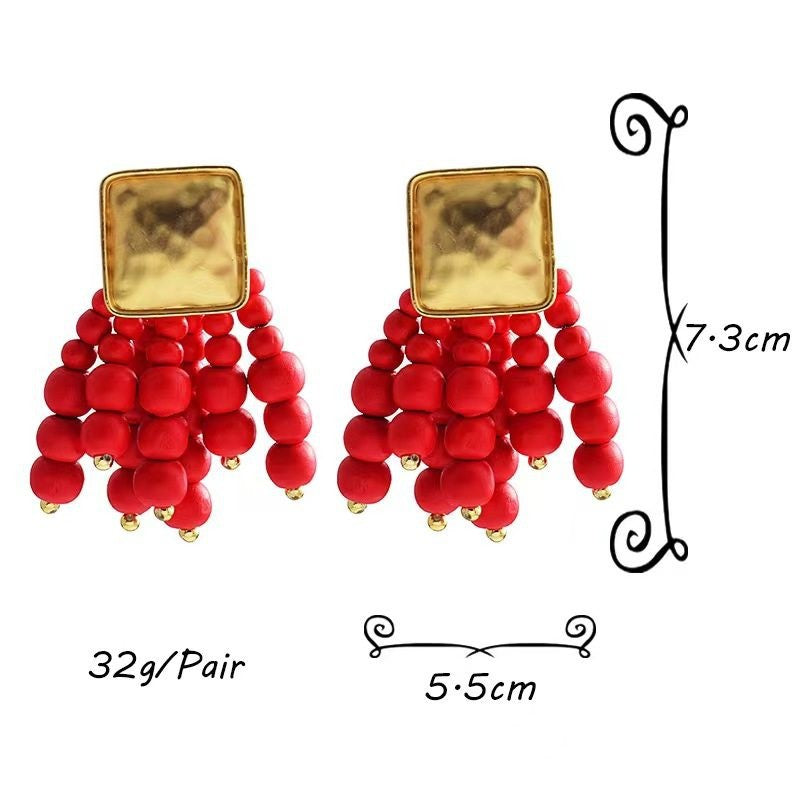 Women's Retro Red Wooden Bead High-grade Light Luxury Holiday Atmosphere Earrings