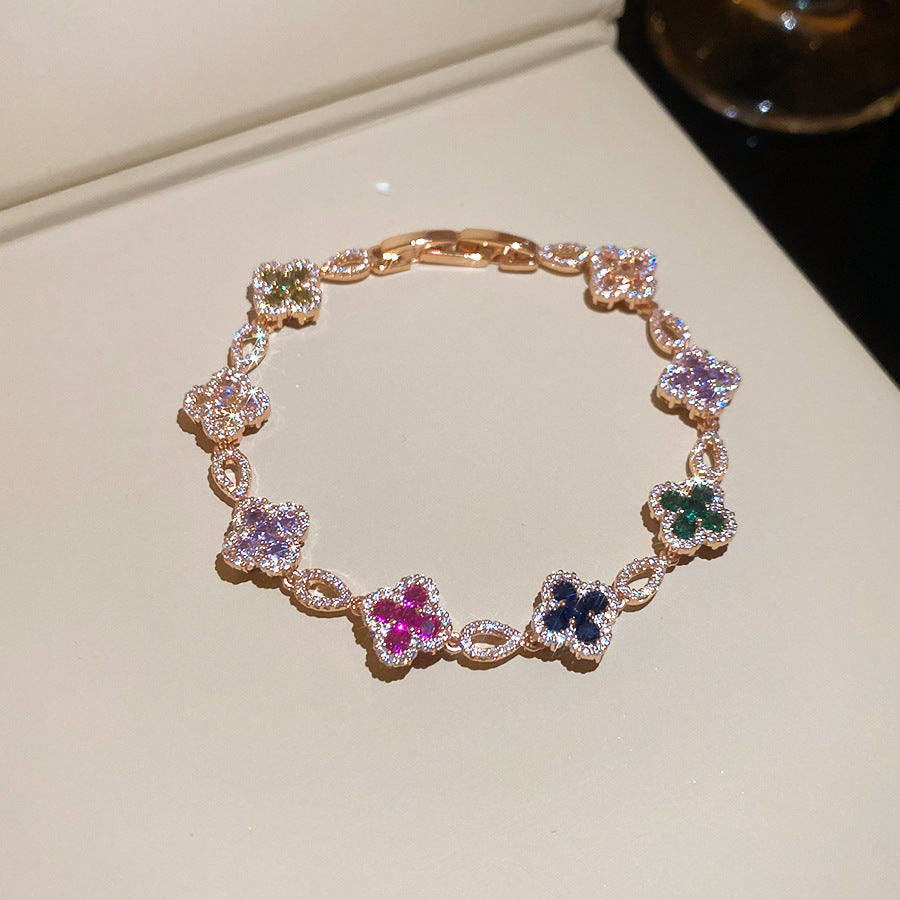 With Diamond Round Exquisite Fashion Retro Unique Design Light Luxury Bracelets
