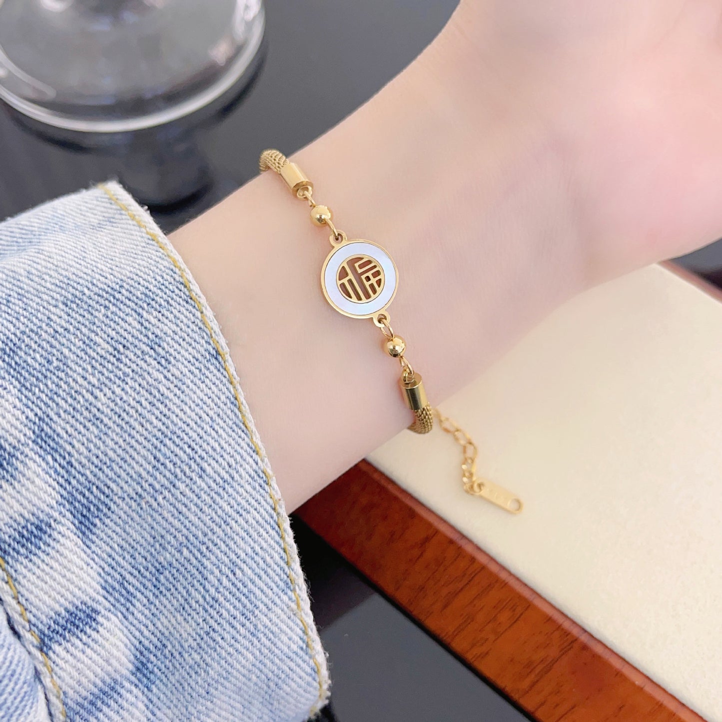 Women's Commuter Titanium Steel Light Luxury Couple Bracelets