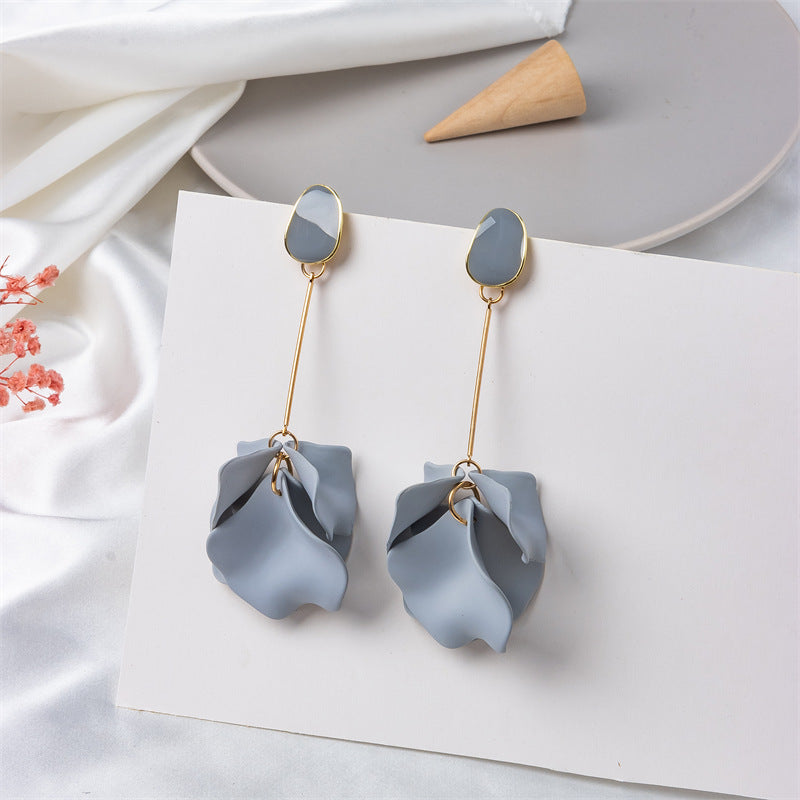 Summer Flower High Profile Fashion Petal Earrings