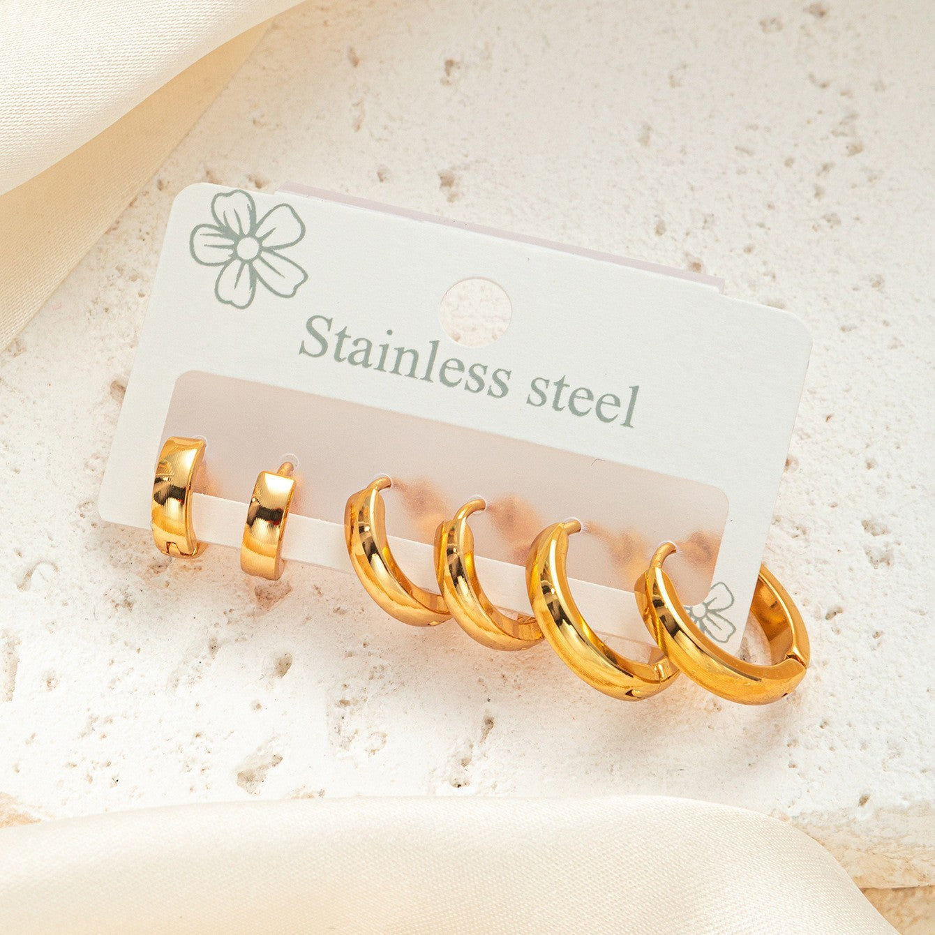 Quality Titanium Steel Ear Clip Colorfast Simple Temperament Round Stainless Stud Earrings