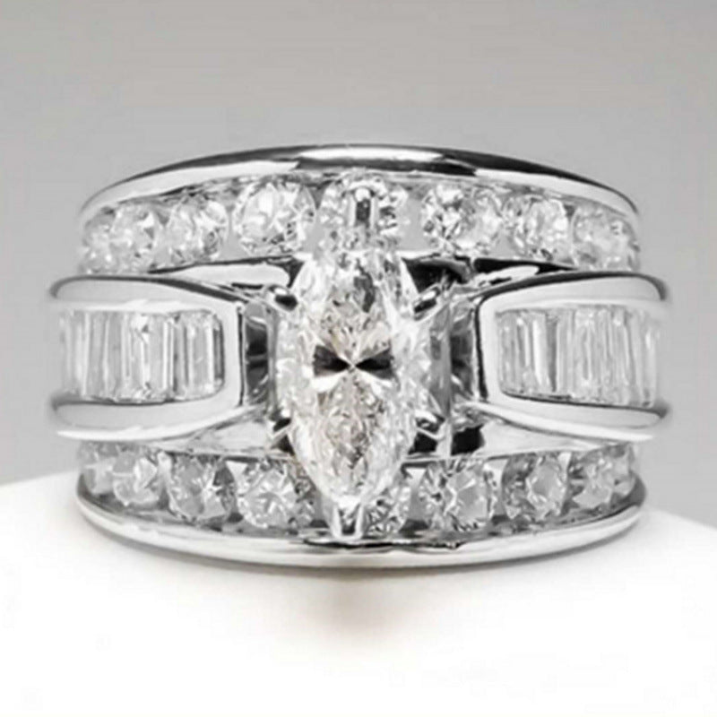 Slouchy Electroplating Zircon Fashion Engagement Hand Ring