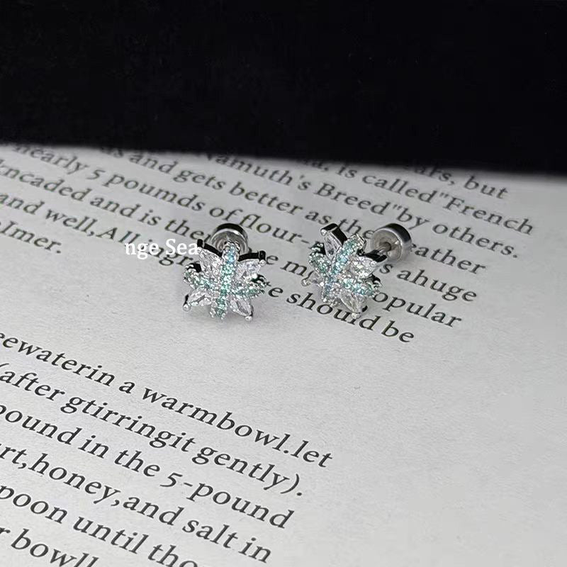 Medical Titanium Steel Four Leaf Clover Ear Screw Bone Pin Stud Earrings