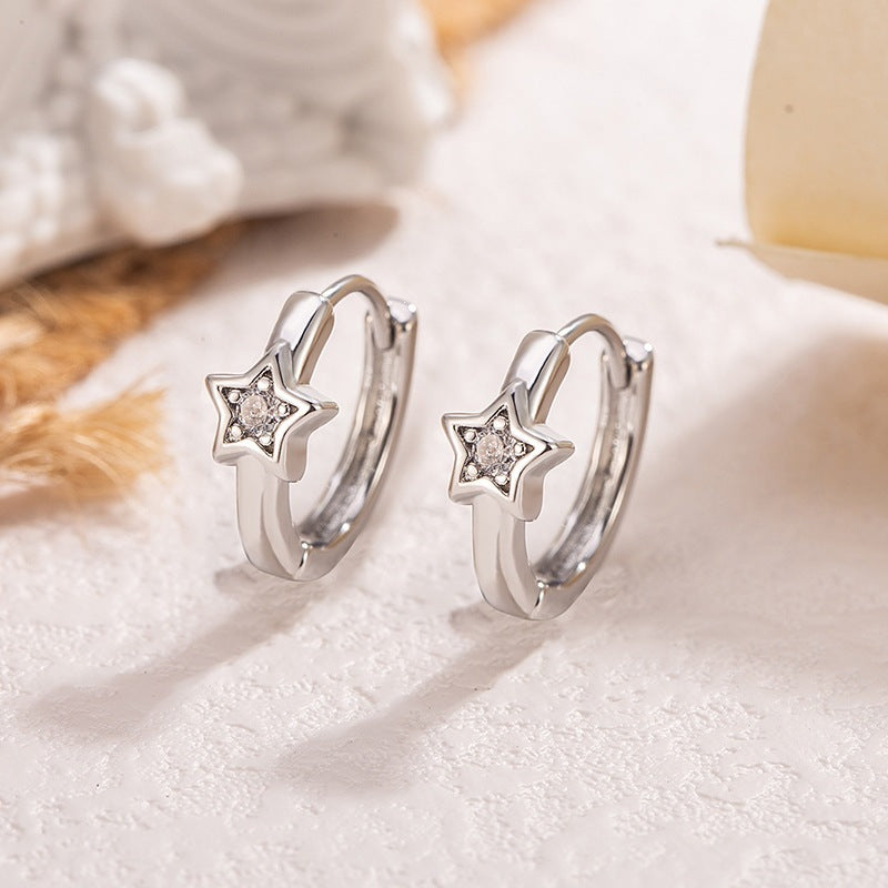 Women's Asymmetric Eight Awn Star French Style Fashionable Golden Simple Twin Earrings