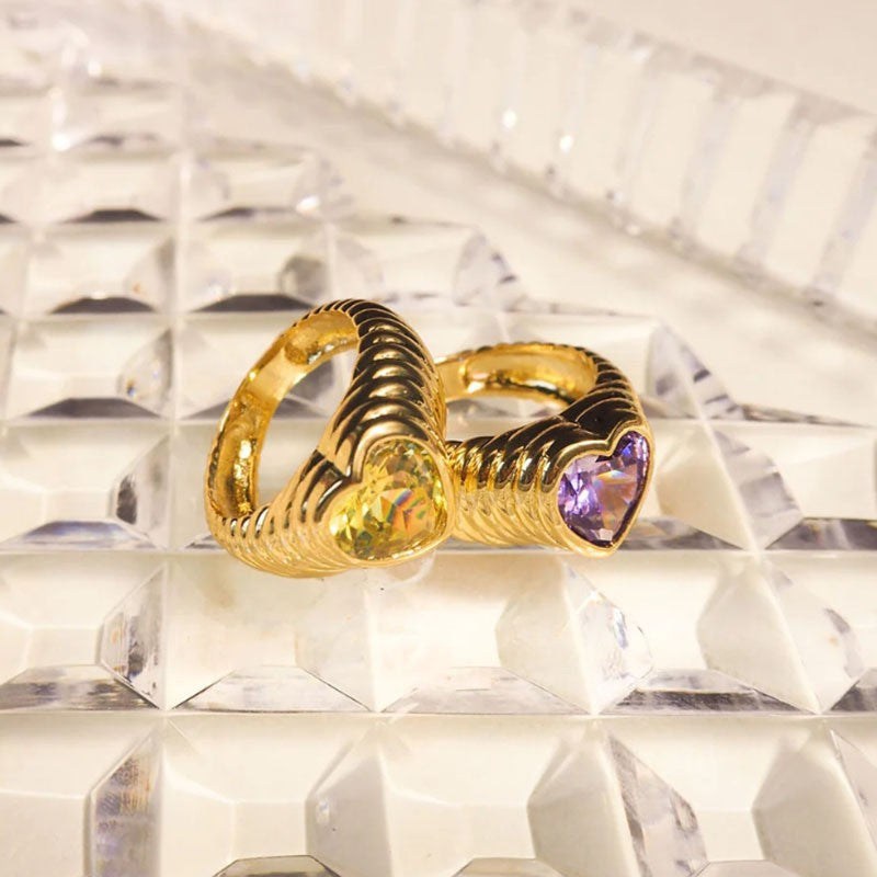 Peach Heart Zircon Bread Titanium Steel Gold Ring