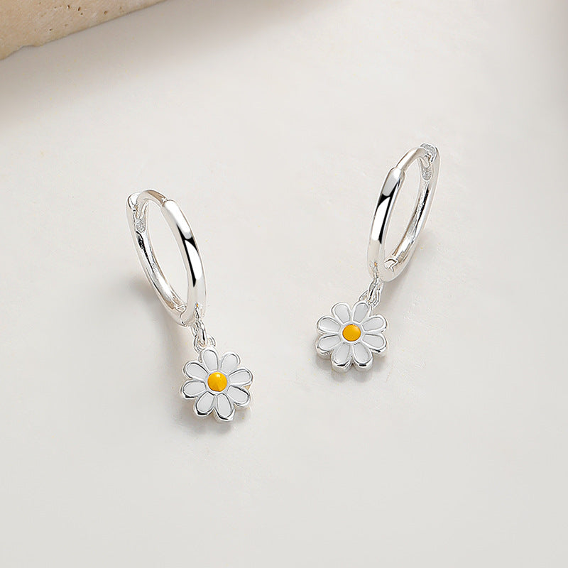 Women's Sterling Sier Sweet Fashion Daisy Ear Personality Earrings