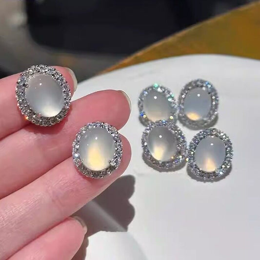 Women's Sier Transparent Big Diamond Chalcedony Chinese Stud Earrings