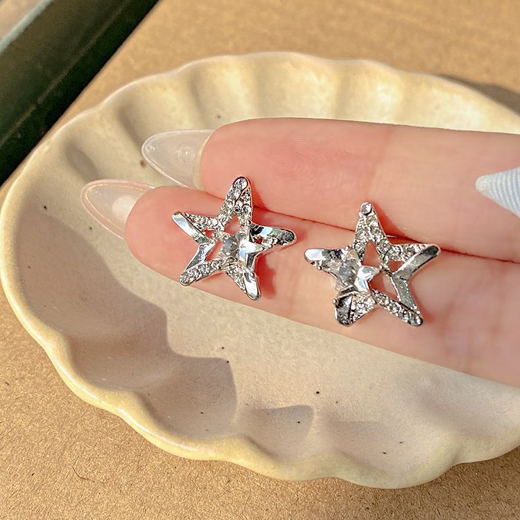 Star Ear Female Small Simple Temperament Wild Rings