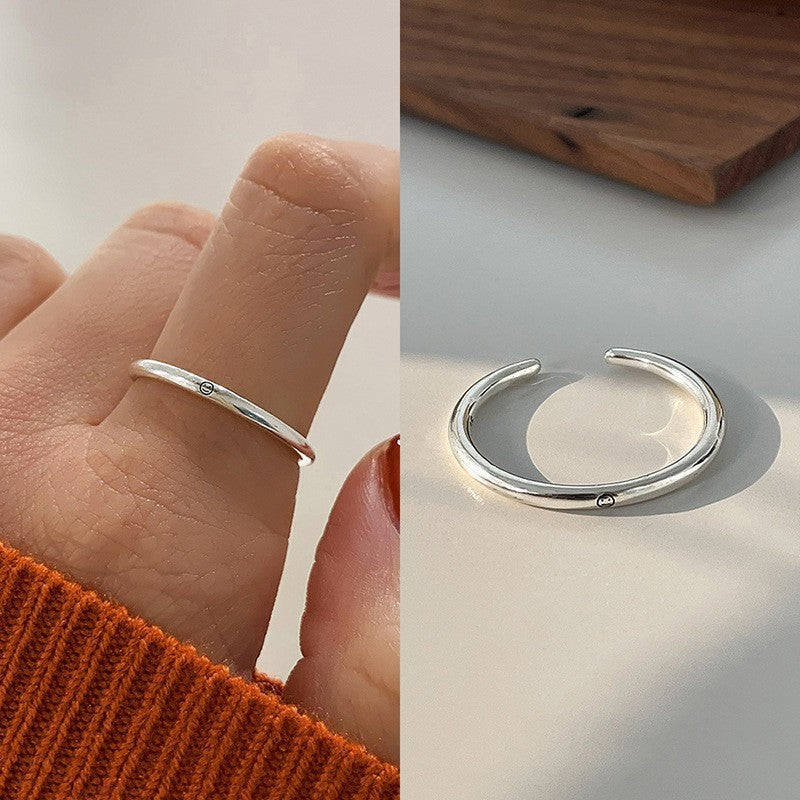 Women's Style Geometric Mobius Cold Switchable Index Finger Niche Rings