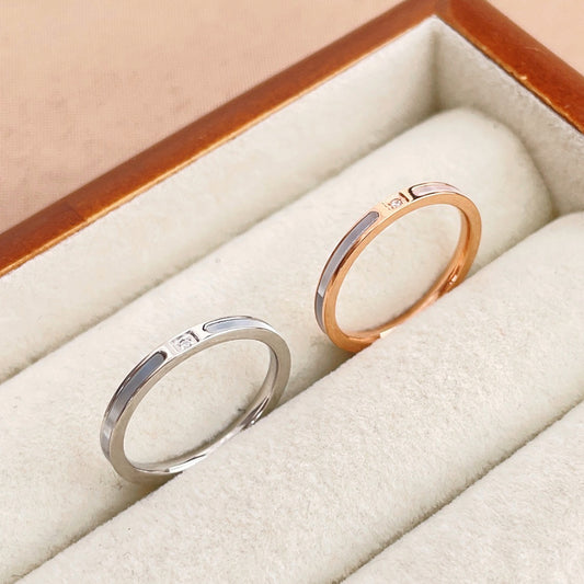 Lady White Shell Fine Circle Elegant Twin Rings