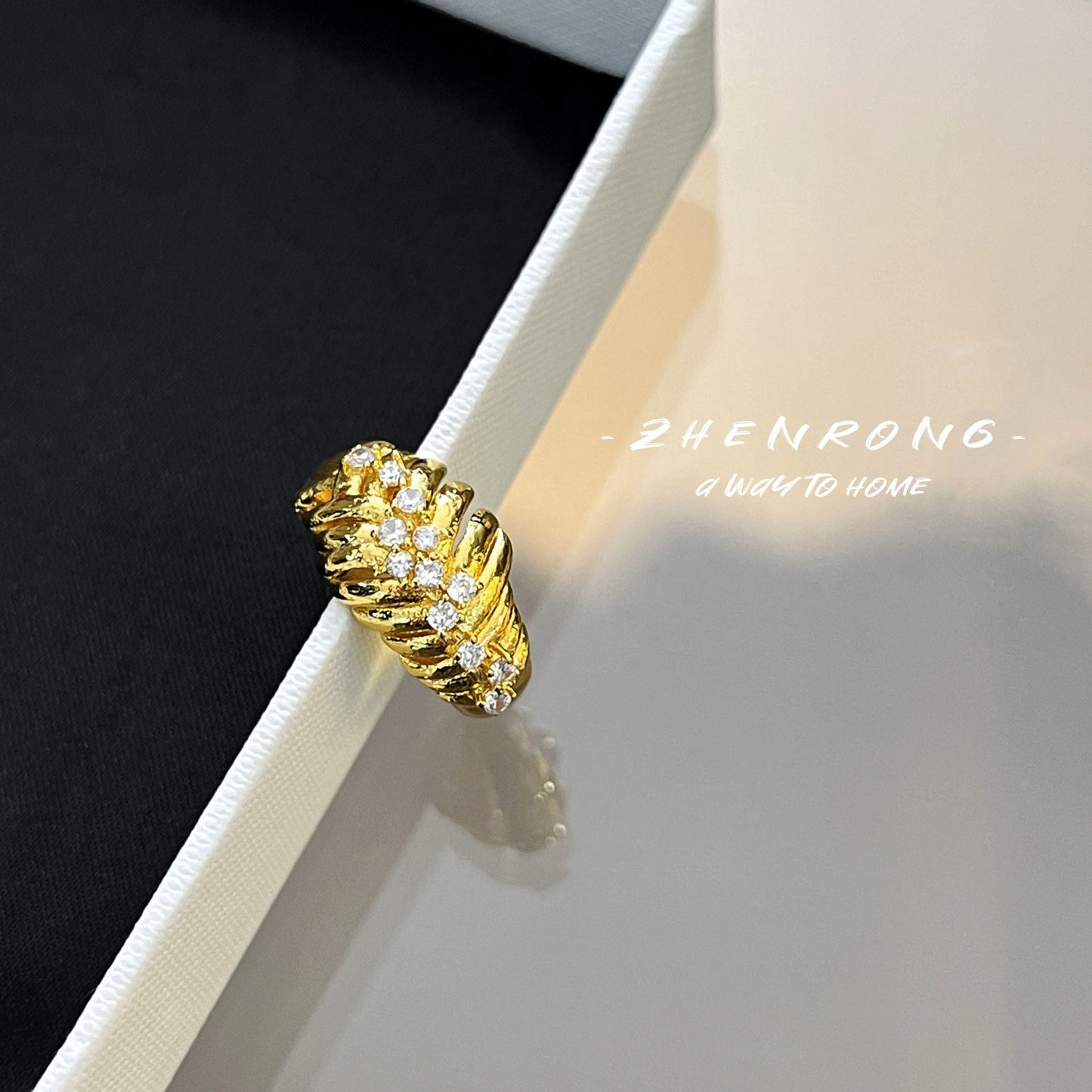 Women's Lux Colored Gems Black Enamel Craft Diamond Emerald Antique Rings