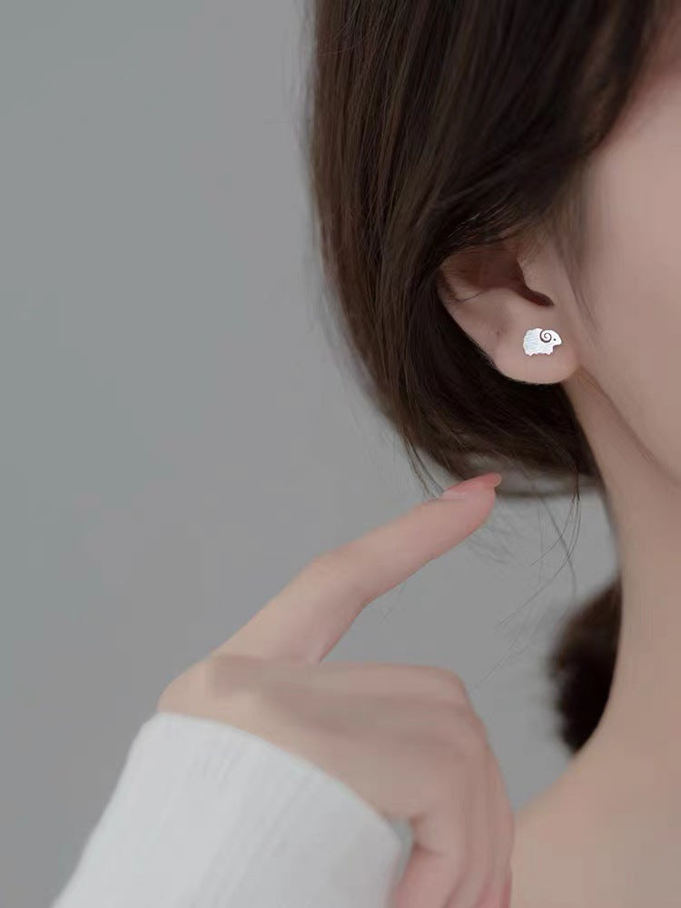 Cute Little Sheep Female Trendy Heart Petite Personal Stud Earrings
