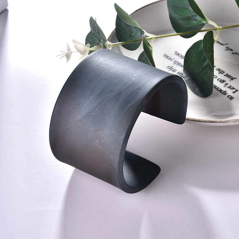Versatile Style Acrylic Matte Pattern Niche Bracelet