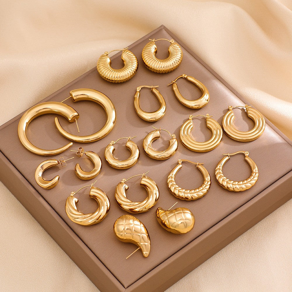 Women's Shaped Tube Style Light Luxury Fashion Simple Luxurious Earrings
