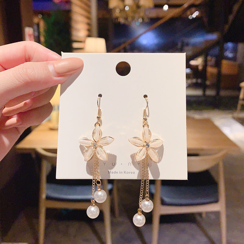 Women's Light Luxury Summer Fashion Stall Night Earrings