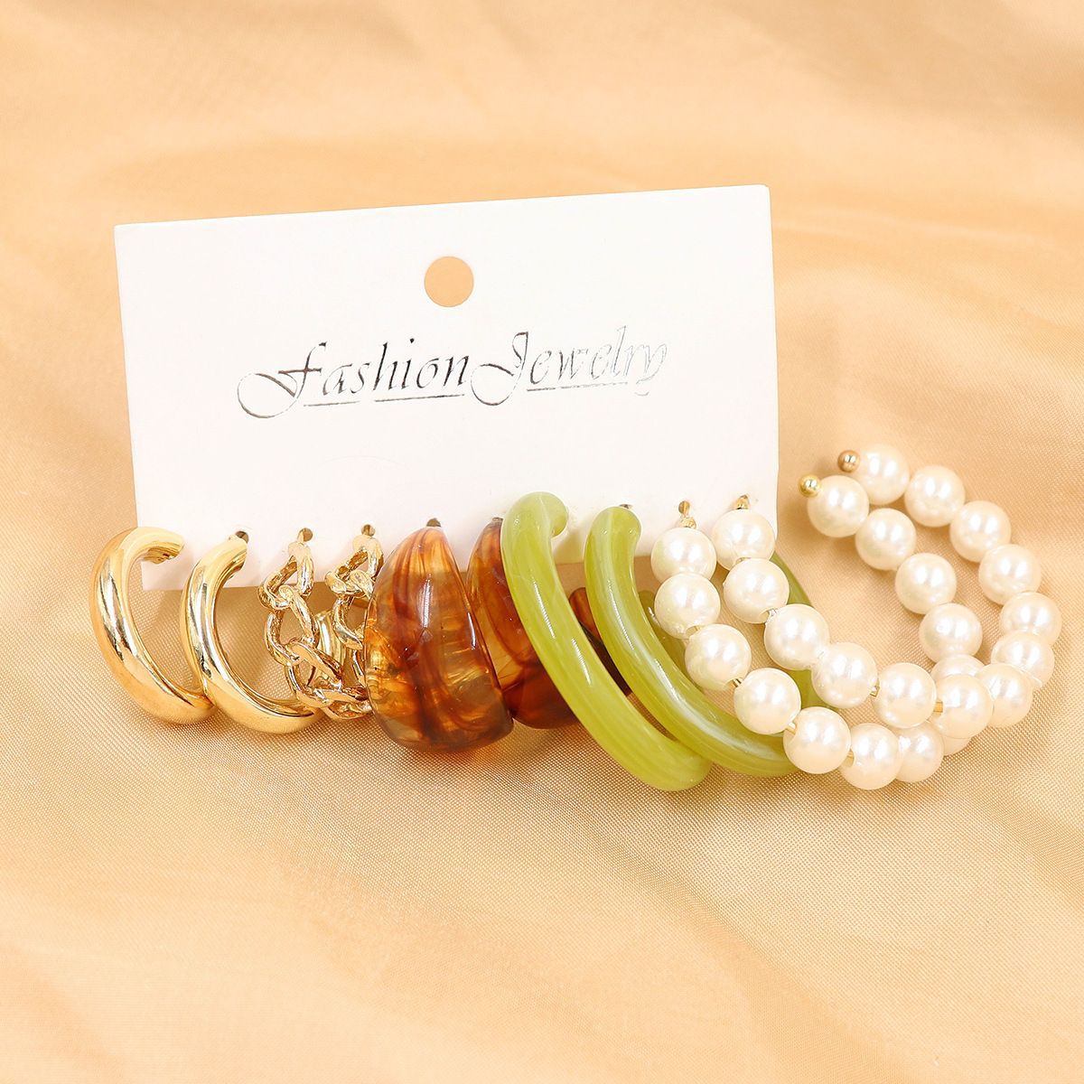 Women's Pearl Alloy Square Geometric Combination Earrings