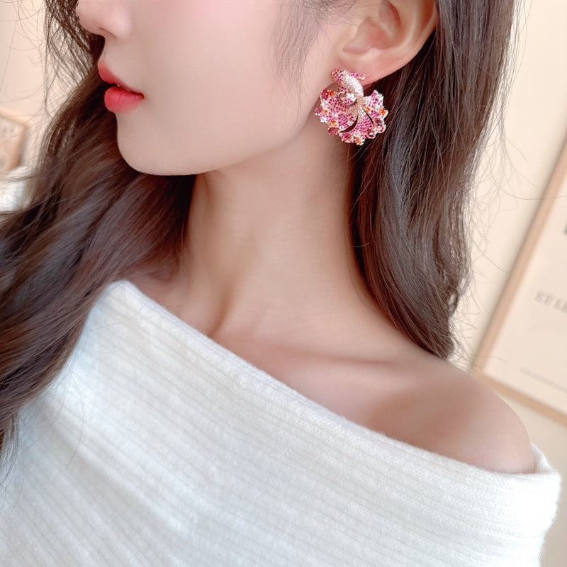 Profile Generous High-grade Copper Inlaid Zircon Goldfish Earrings