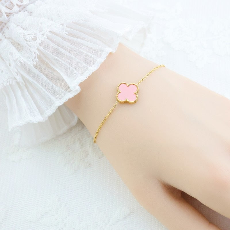 Four-leaf Clover Single Flower Pastoral Style Bracelet