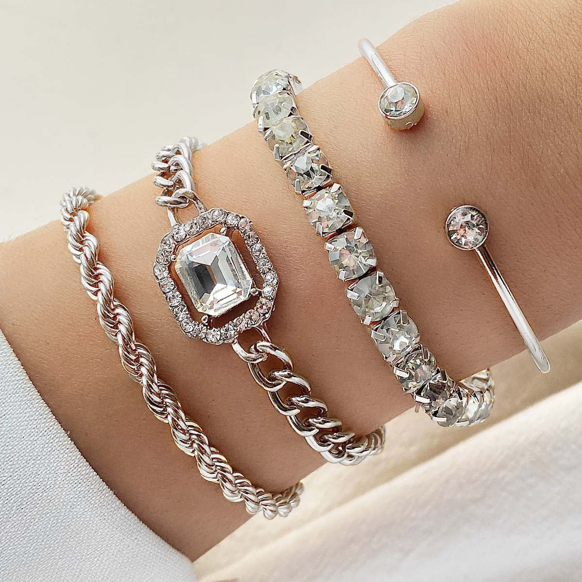 Charming Twist Glossy Irregular Punk Suit Bracelets