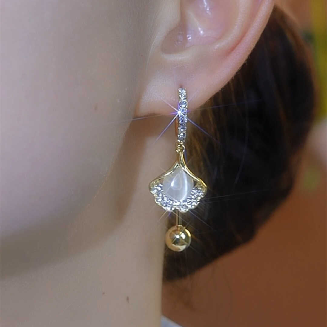 Women's Ball Ear Clip Short Classic Unique Design Versatile Earrings