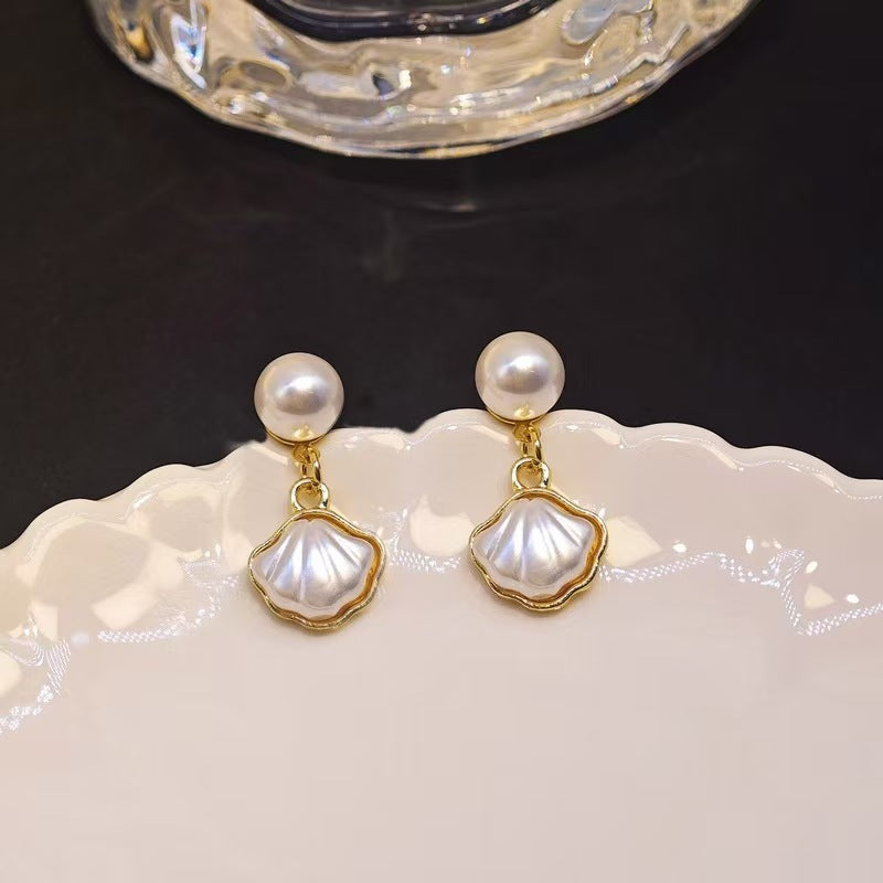 Live Broadcast High Sense Temperamental Pearl Earrings