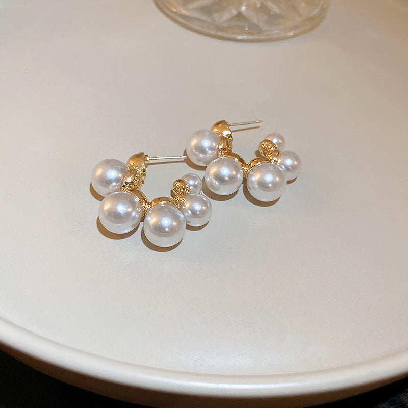 Needle Pearl Round Geometric Light Luxury Earrings