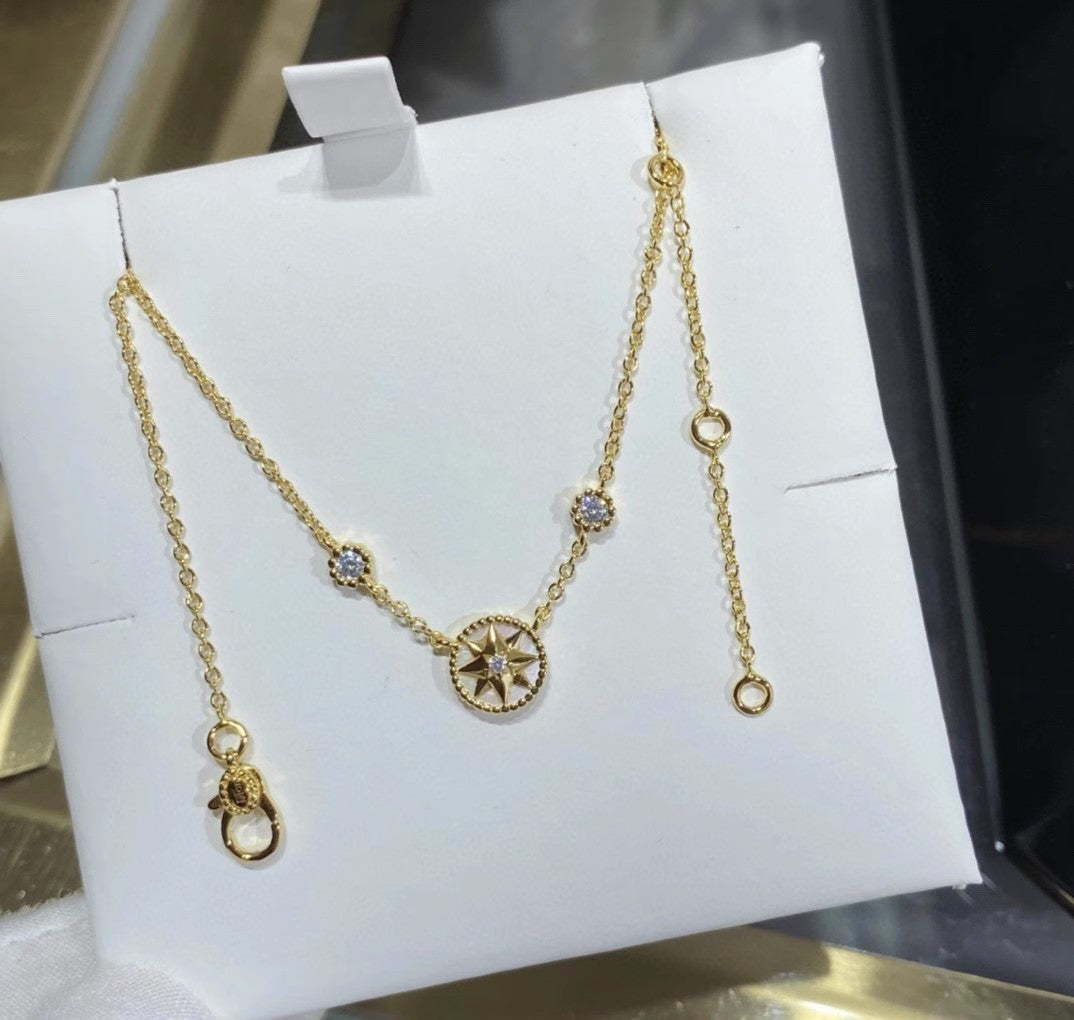 Star Female Clavicle Chain White Shell Necklaces