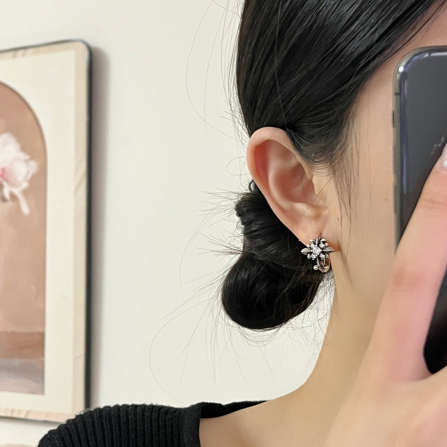 Women's Cross For Retro Aloofness Style Design Earrings