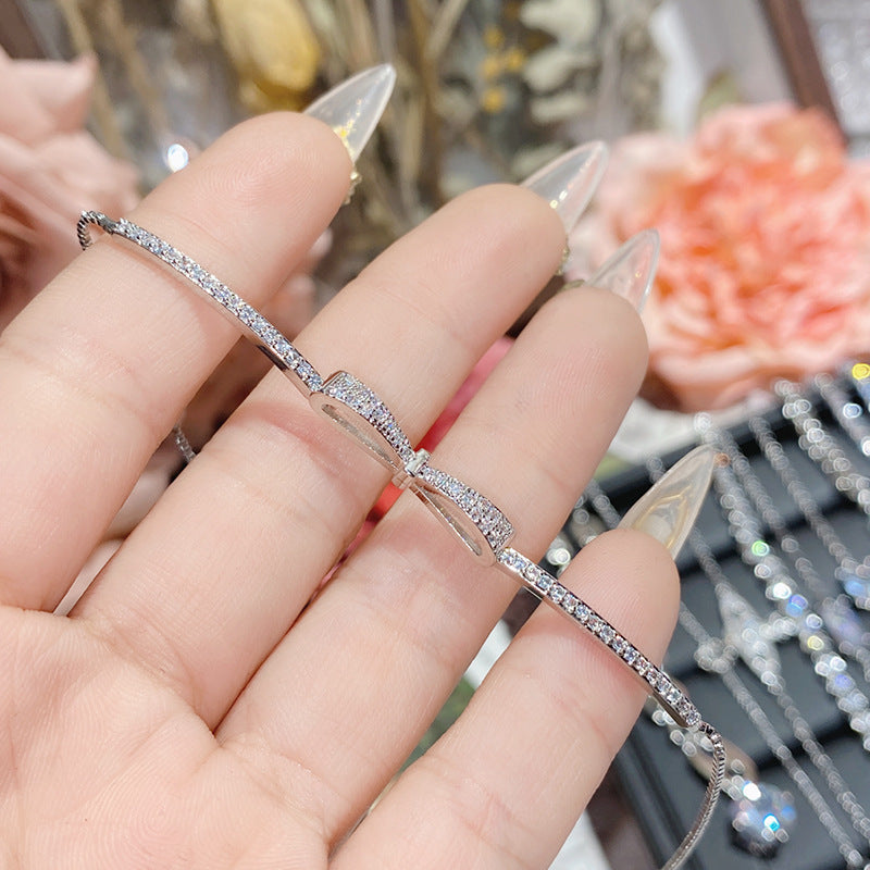 Camellia Bright Luminous Platinum Series Plated Zircon Super Flash Light Bracelet