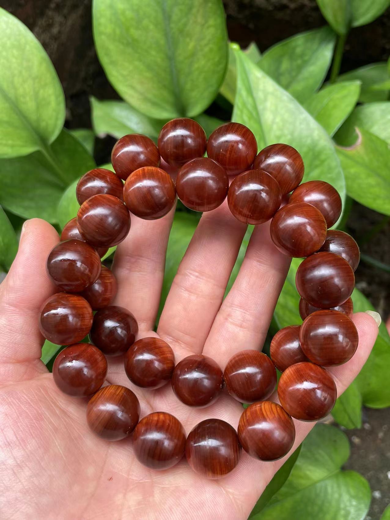 Black Oil High Density Wooden Prayer Beads Gentiana Pattern Bracelet