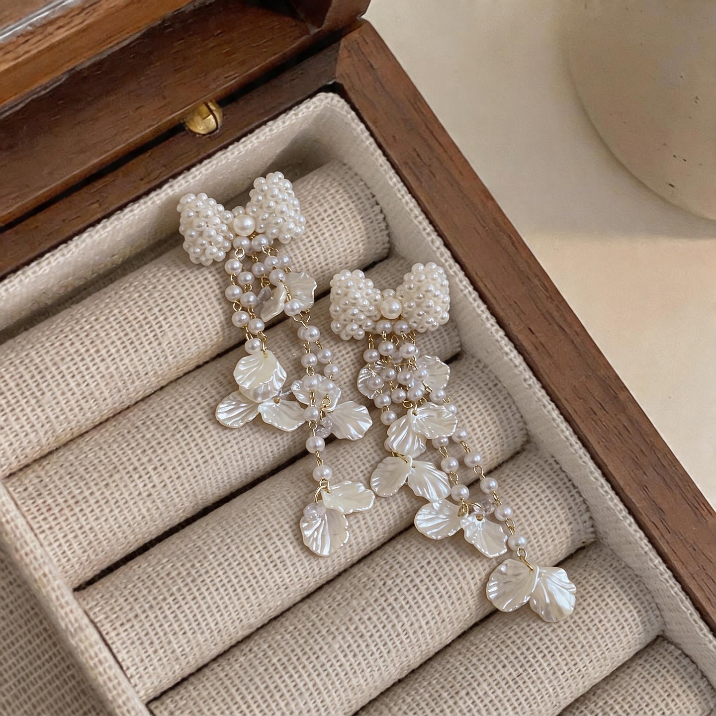 Needle Pearl Bow Zircon Petal Fringe Exaggerated Personalized Elegant Earrings