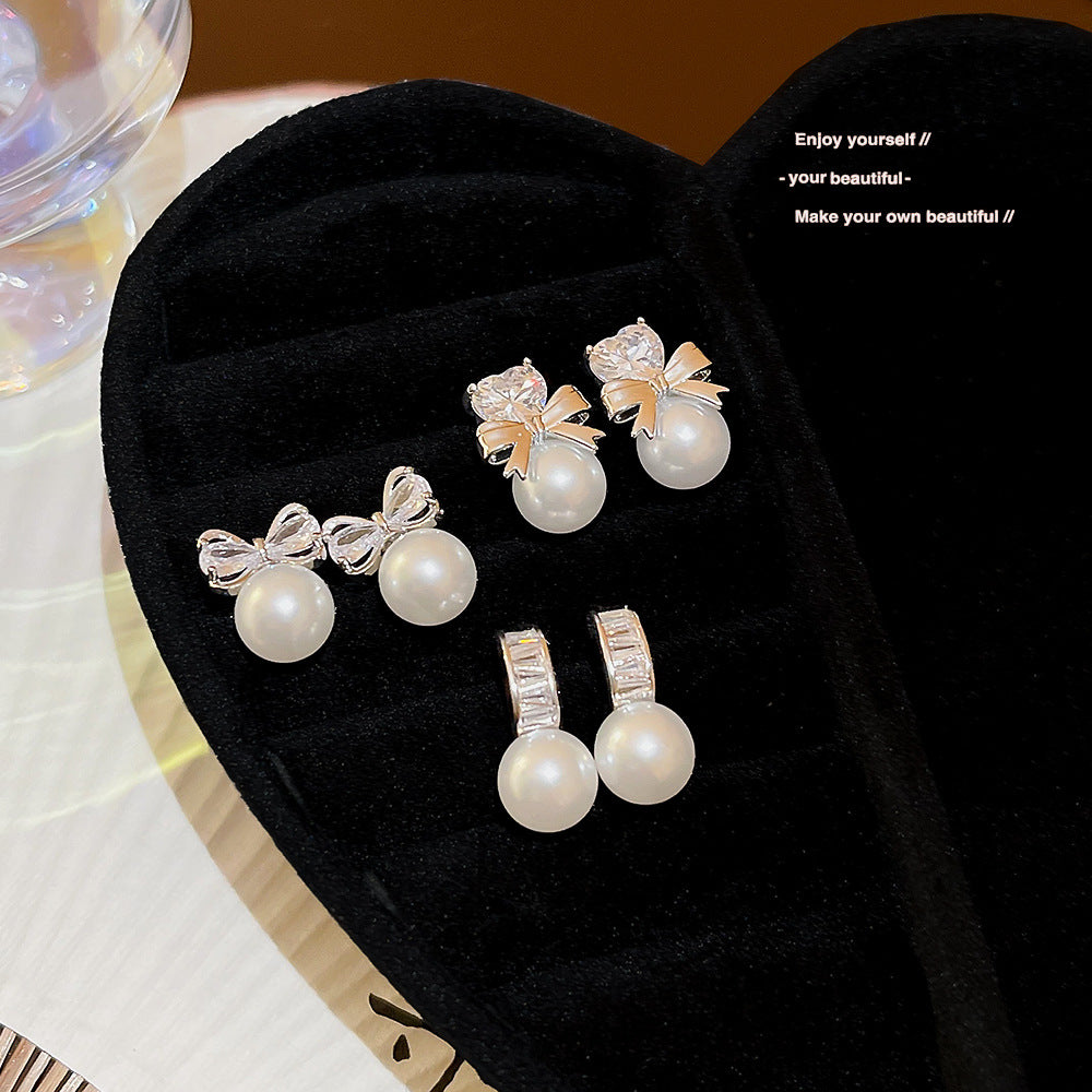 Women's Cute Compact Delicate Pearl Bow Love Earrings