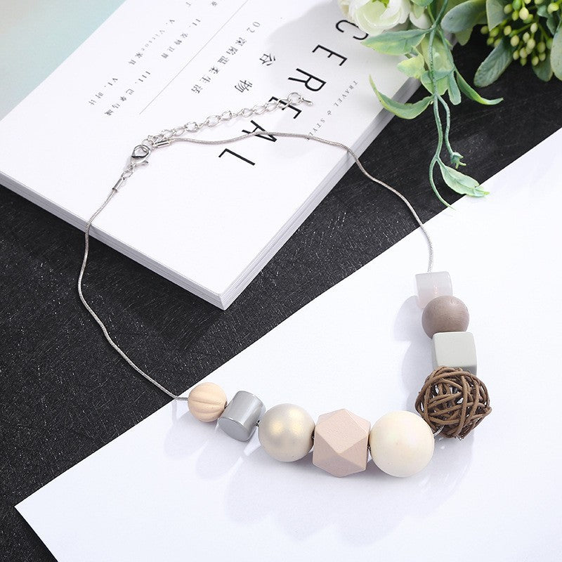 Women's Geometric Beaded Light Luxury Fashion Simple Clavicle Necklaces