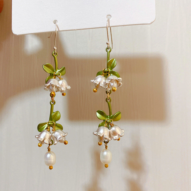 Women's Mori Style Lily Grass Pearl Sier Pin Earrings