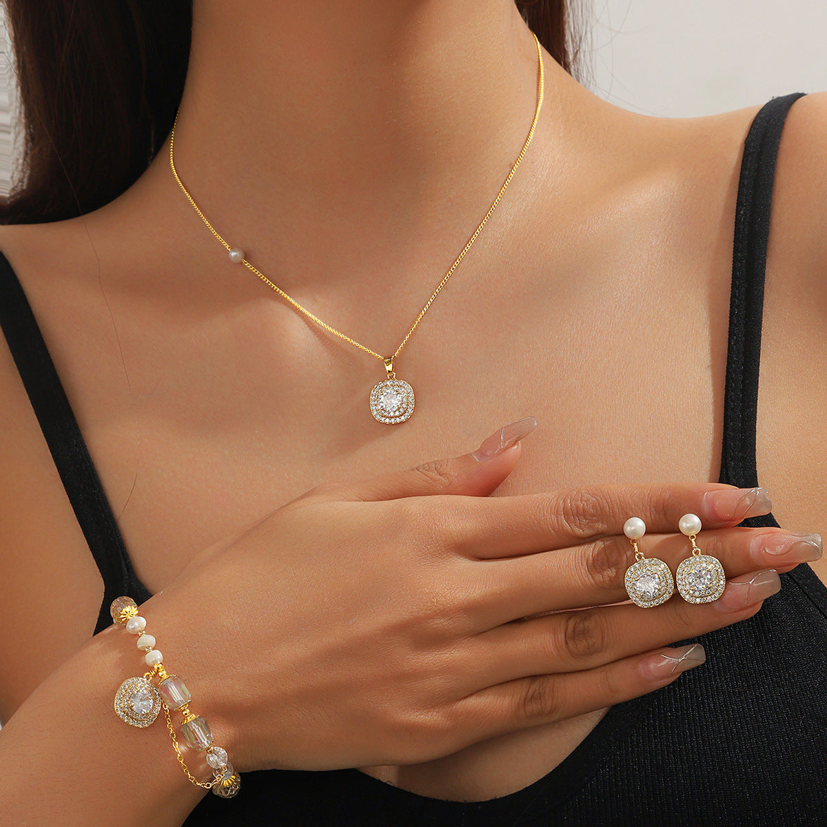 Women's Freshwater Pearl French Retro Sier Needle Necklaces