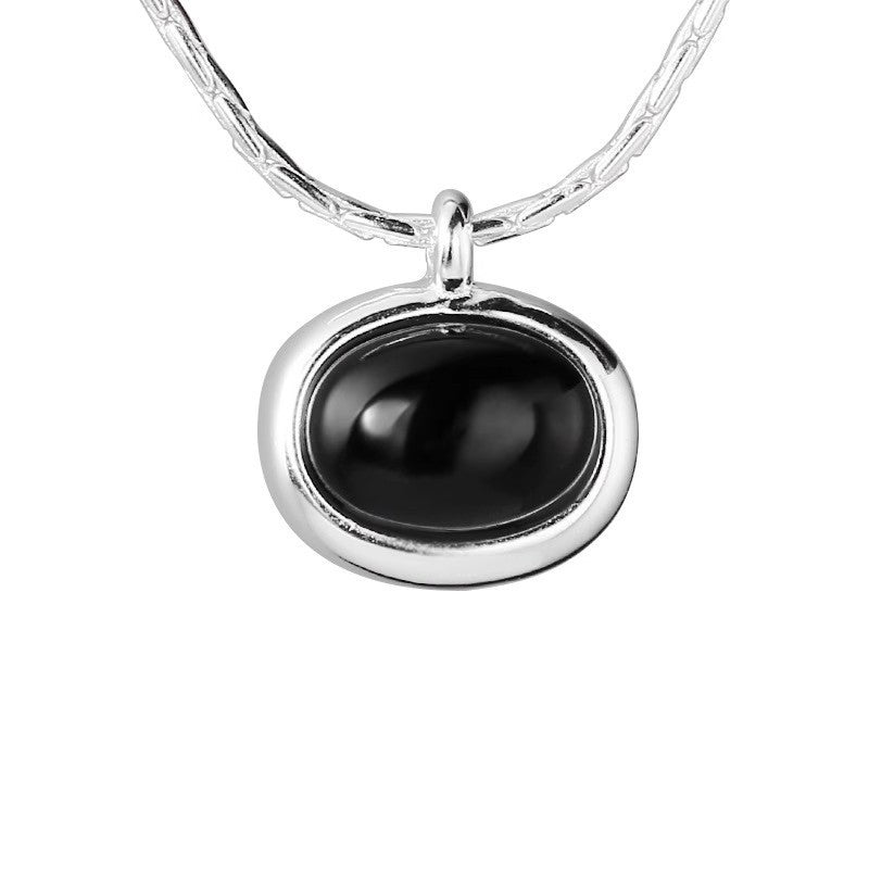 Women's Oval Imitation Black Onyx Simple Classic Necklaces