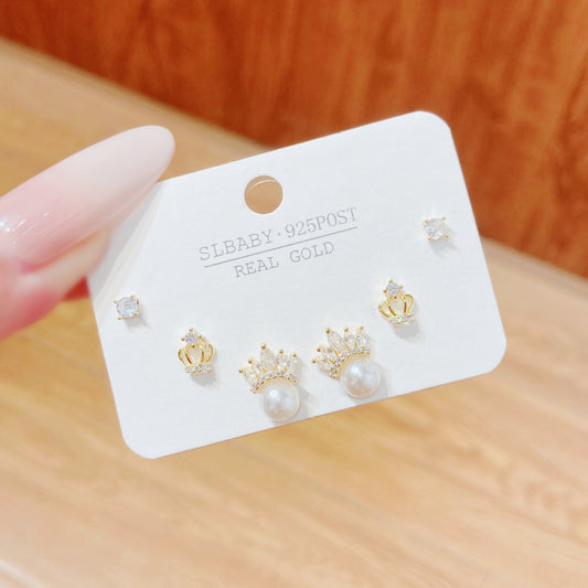 Women's High-grade Pearl Bow Elegant Special Interest Earrings