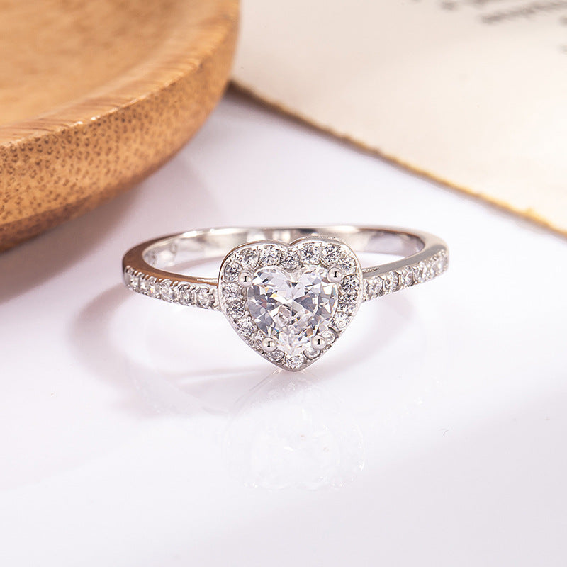 Hot Light Luxury High-grade Lovely Diamond Ring