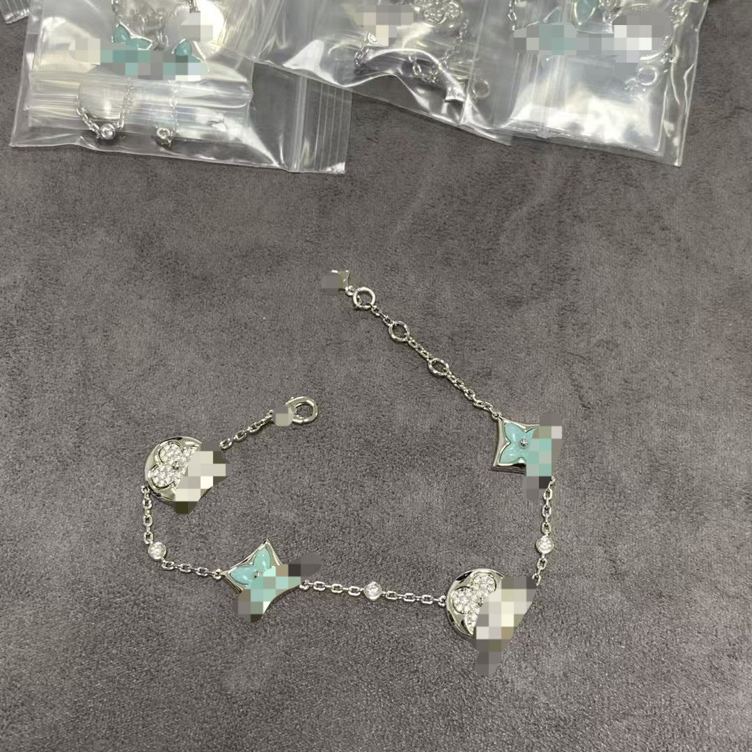 Pork Belly Fritillary Diamond-shaped Four-leaf Clover Bracelet