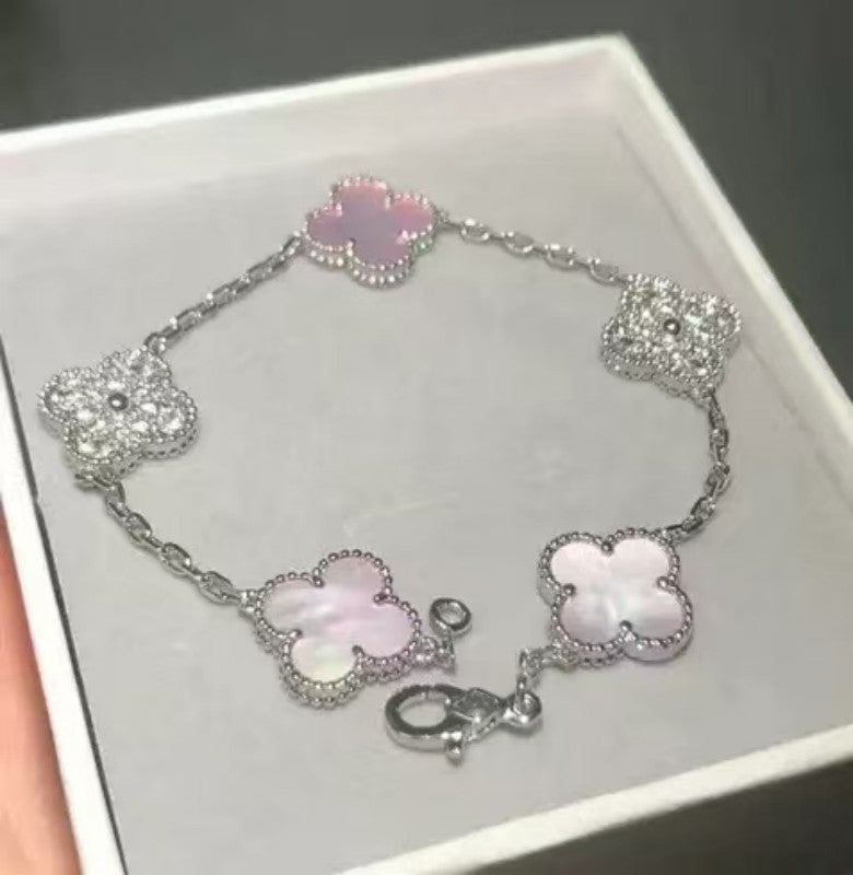 Women's Four-leaf Clover Rose Gold Red Agate Black White Shell Flower Bracelet
