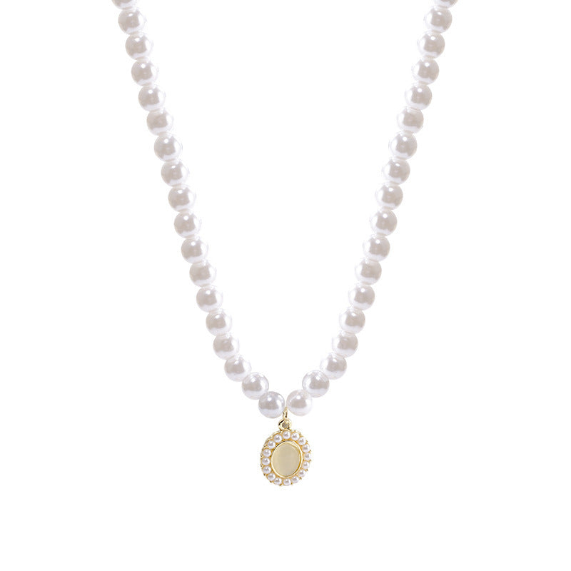 Retro Pearl Female Niche High Sense Necklaces