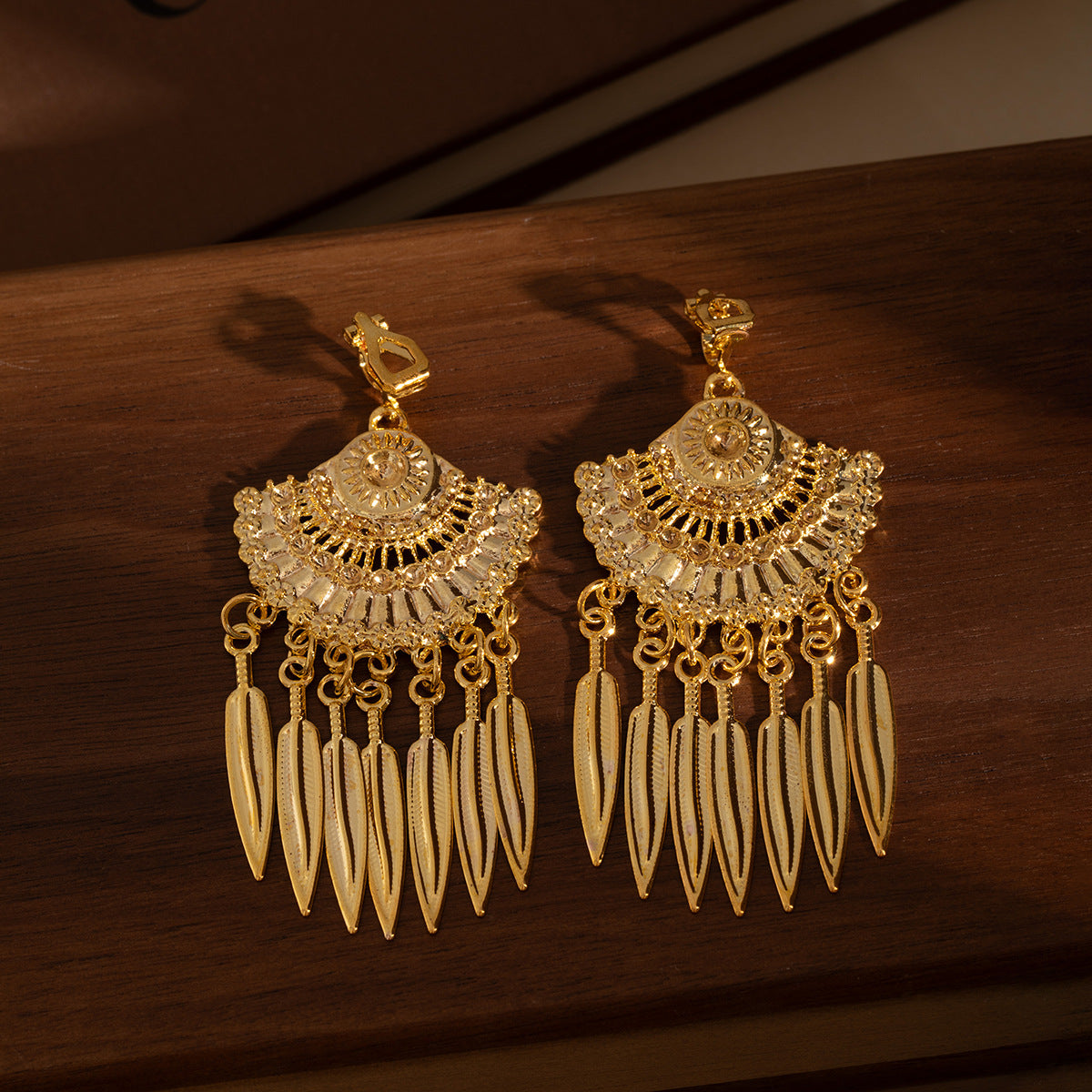 Long Water Drop Tassel Tourist Attractions Diamond Ears Earrings