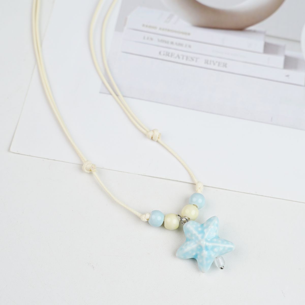 Women's Ceramic Ocean Series Colorful Beaded High Sense Clavicle Necklaces