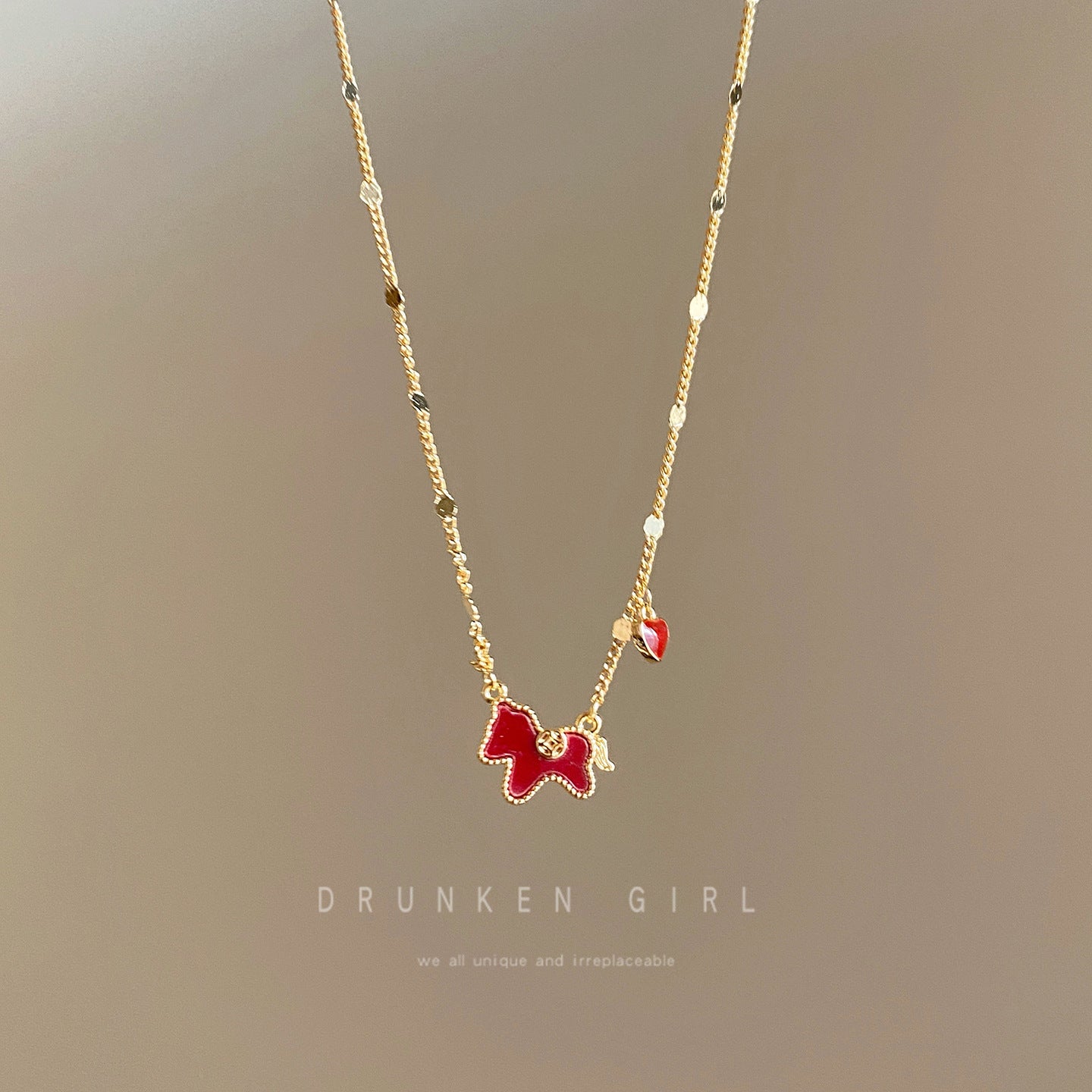 Women's Immediately Rich Zodiac Pony Light Luxury High-grade Red Heart Clavicle Rings