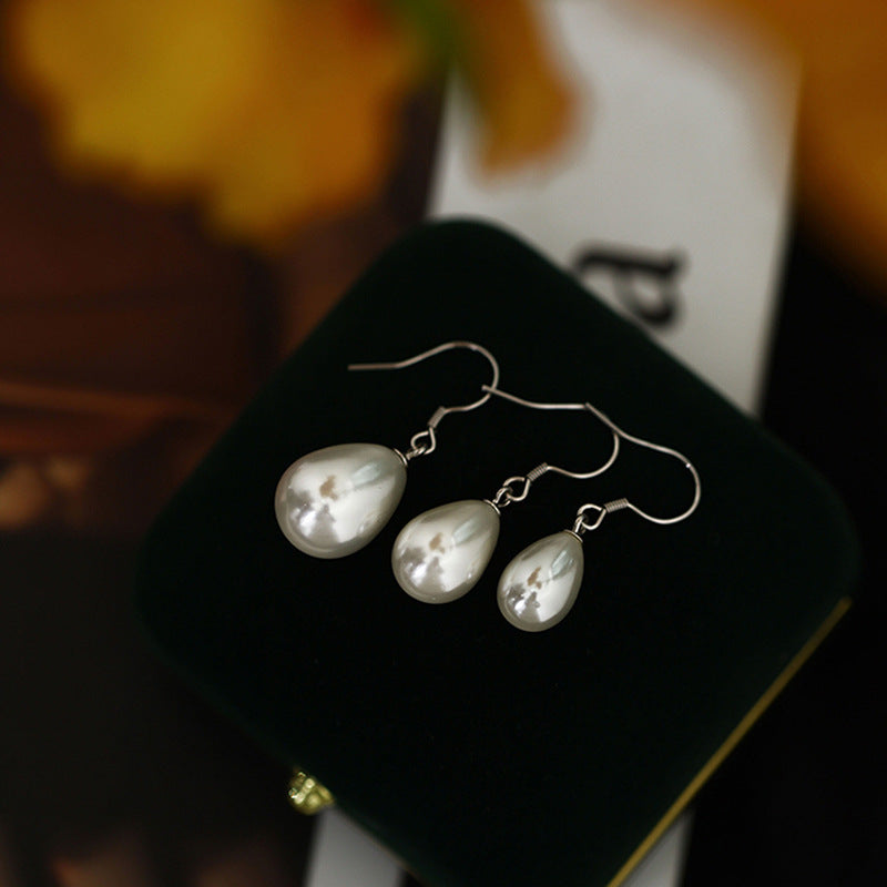 Water Drop Pearl High-grade Graceful Niche Design Earrings