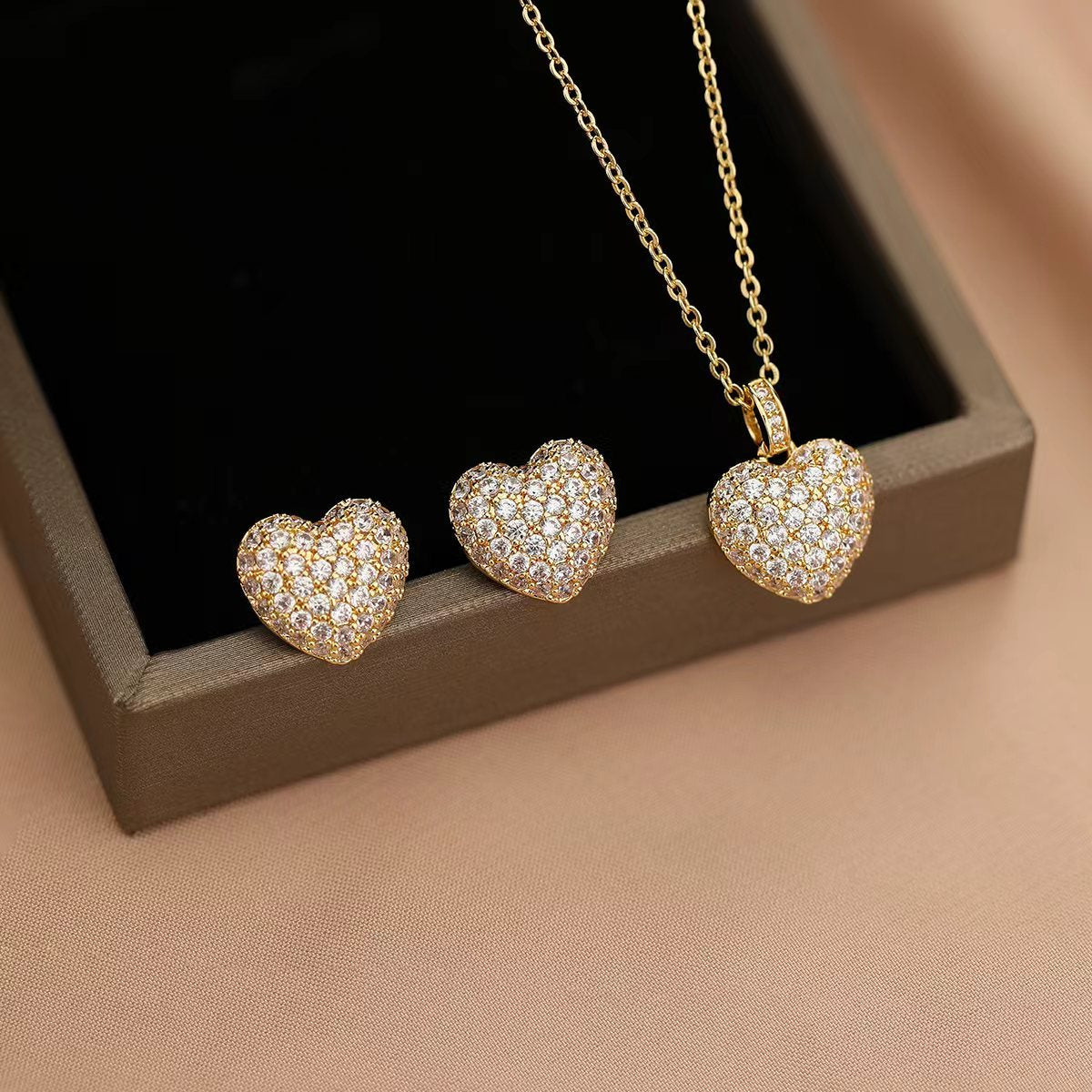 Glamorous Comfortable Two-piece Affordable Luxury Fashion Jewelry Set