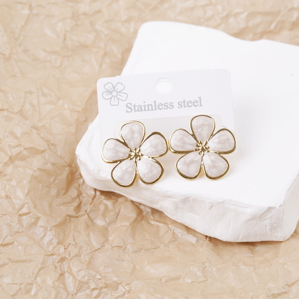 Style Sweet Elegance Metal Glaze Flowers Fresh Stud Earrings