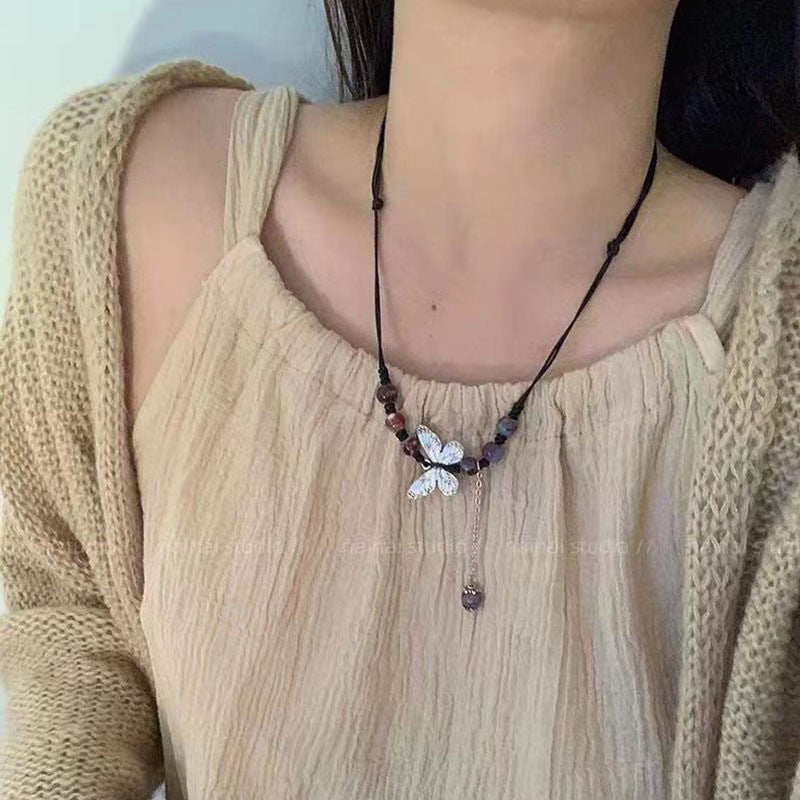 Women's Long Feather Retro Ethnic Personality Sweater Necklaces