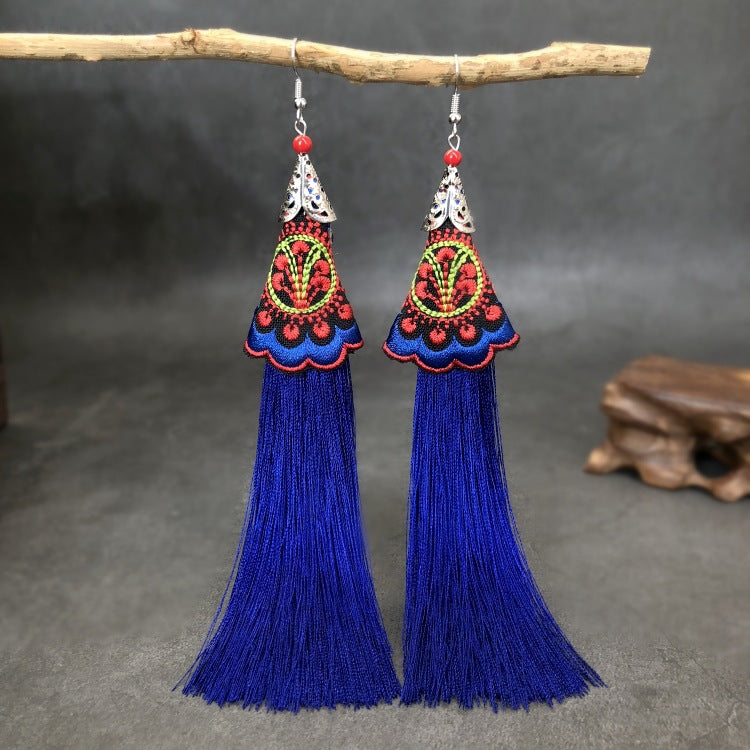 Women's Ethnic Style Tassel Classical Temperament Long Rings